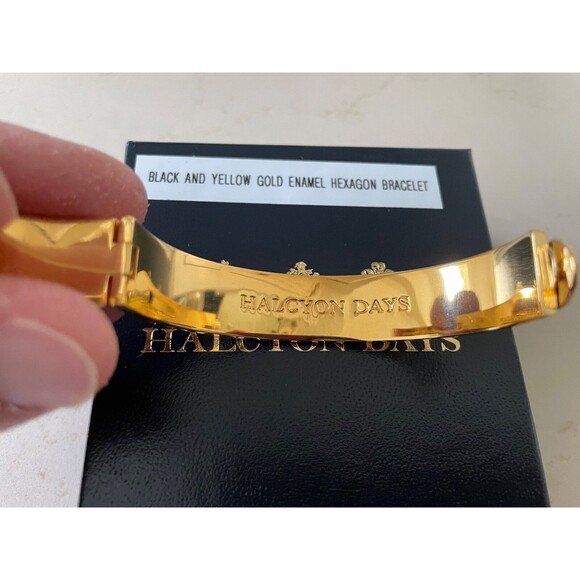 Halcyon Days Black Enamel/Yellow Gold Plated Hexagon Hinged Bangle Bracelet - Picture 4 of 8